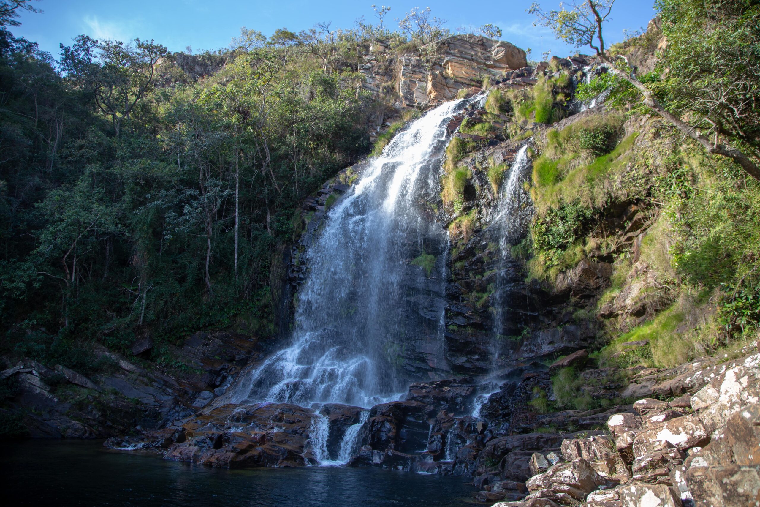beautiful-scenery-of-a-waterfall-from-minas-gerais-2023-11-27-05-18-04-utc-min