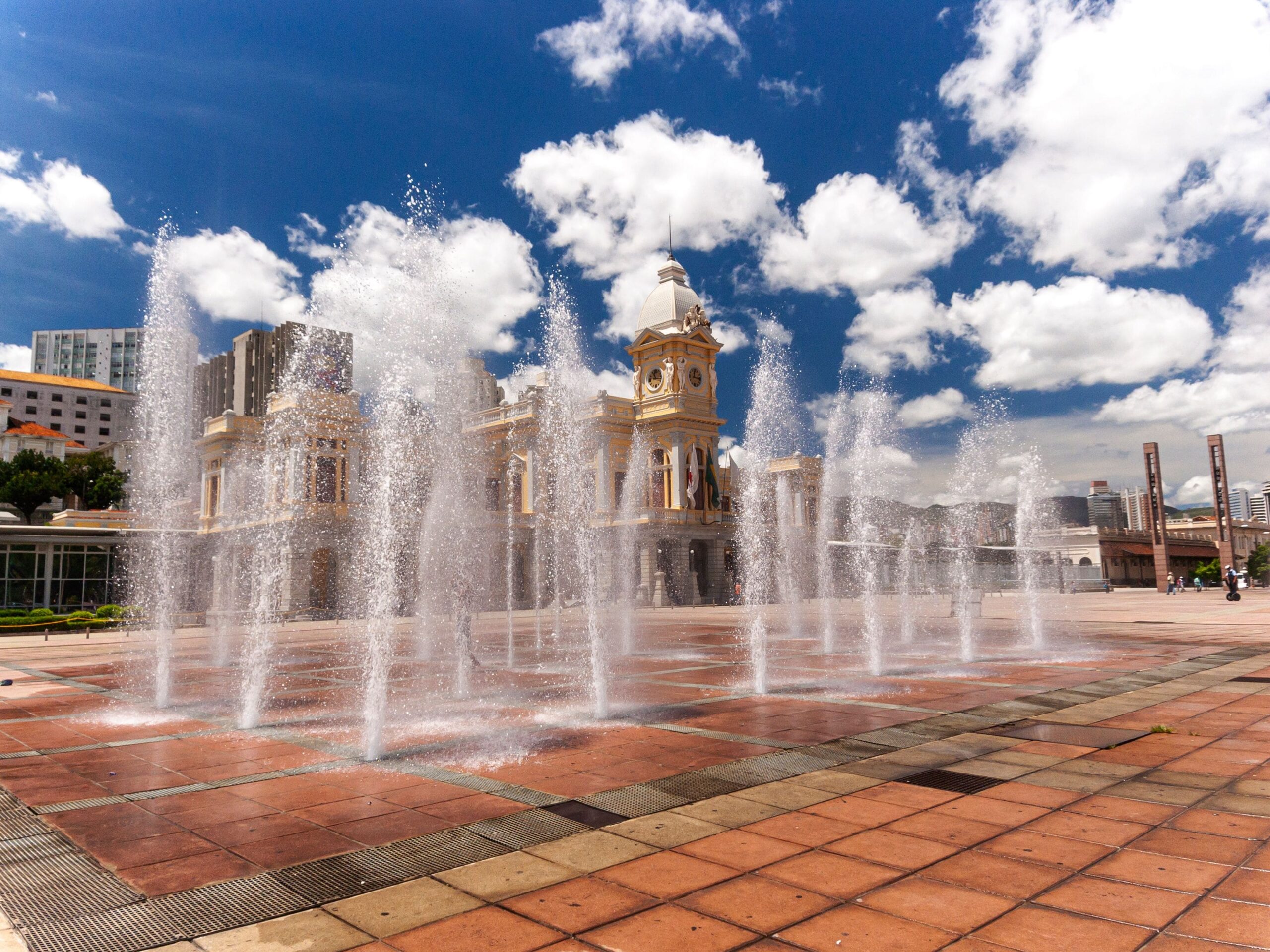 water-source-in-the-station-square-with-a-beautifu-2025-02-03-05-35-04-utc-min